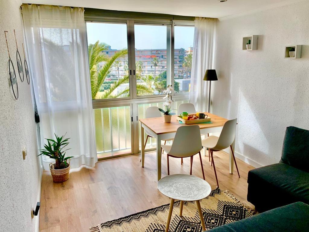 Relax Apartment La Pineda Luaran gambar